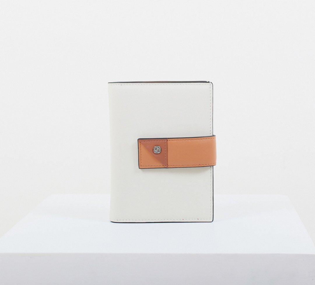 Two-Tone Flap Wallet 素皮革拼色钱包 ( 米白色 x 焦糖色 ) - 皮夹/钱包 - 人造皮革 白色