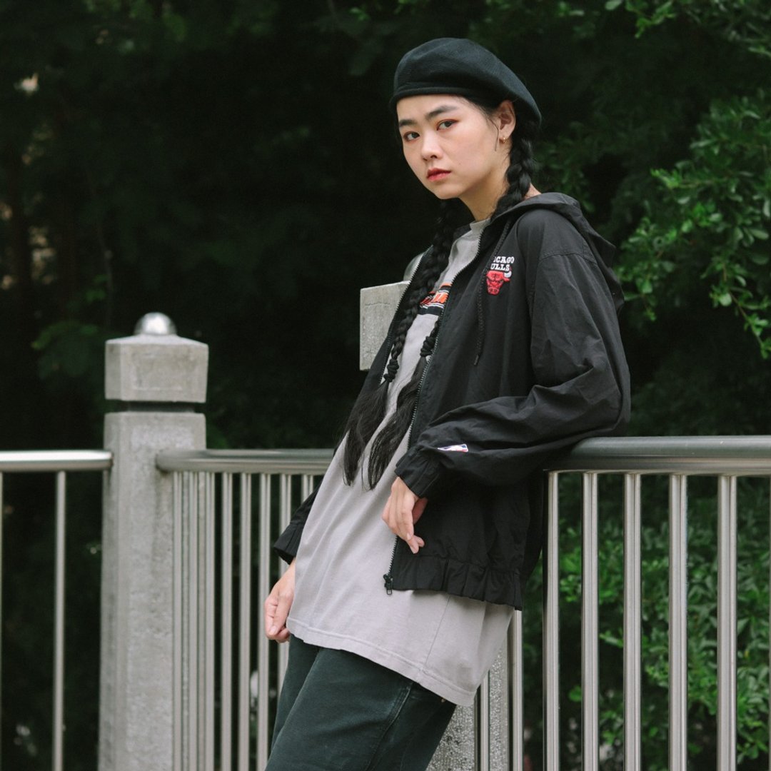 Chicago Bulls 两用连帽外套,后背包【Tsubasa.Y 古着屋】 - 中性连帽卫衣/T 恤 - 棉 黑色