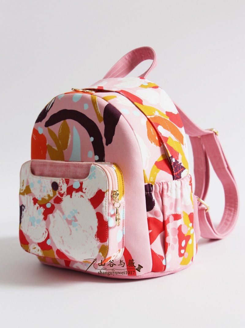 日本KOKKA纯棉细帆布料|双肩包|后背包|布艺双肩包 - 后背包/双肩包 - 棉．麻 粉红色