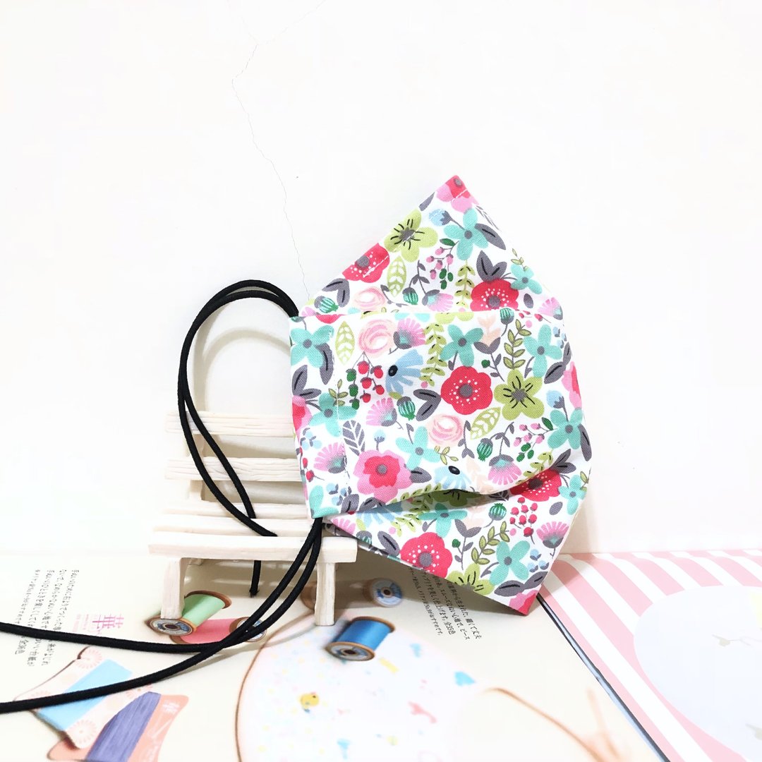 红茶花卉/成人.儿童.幼幼.立体服贴布口罩.有鼻梁压条.可放滤材 - 口罩 - 棉 红色