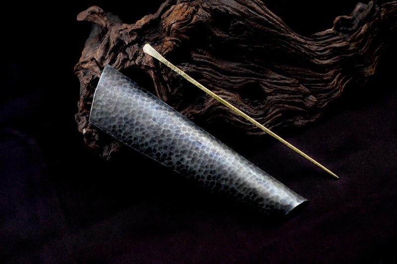 复古染黑手工锻敲槌目纹纯锡茶则 (不附黄铜茶针或茶枕) - 茶具/茶杯 - 其他金属 灰色