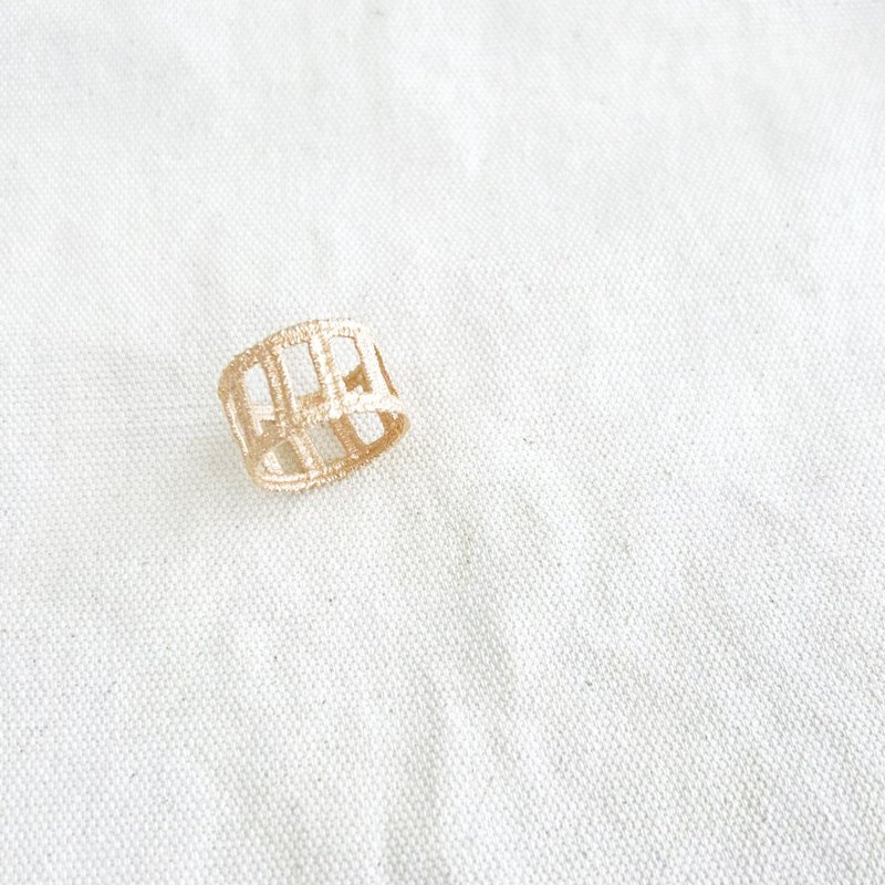 粉红斗兽场戒指/No.19 - 戒指 - 其他金属 粉红色