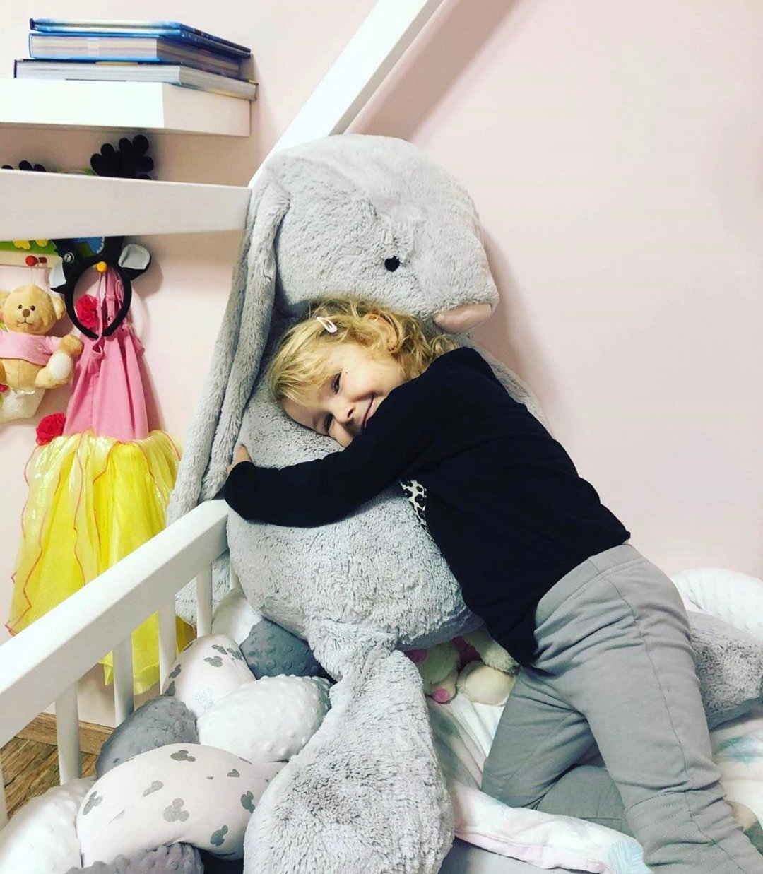 Bashful Silver Giant Bunny 108cm 云灰银超级超级大兔 - 玩偶/公仔 - 聚酯纤维 银色