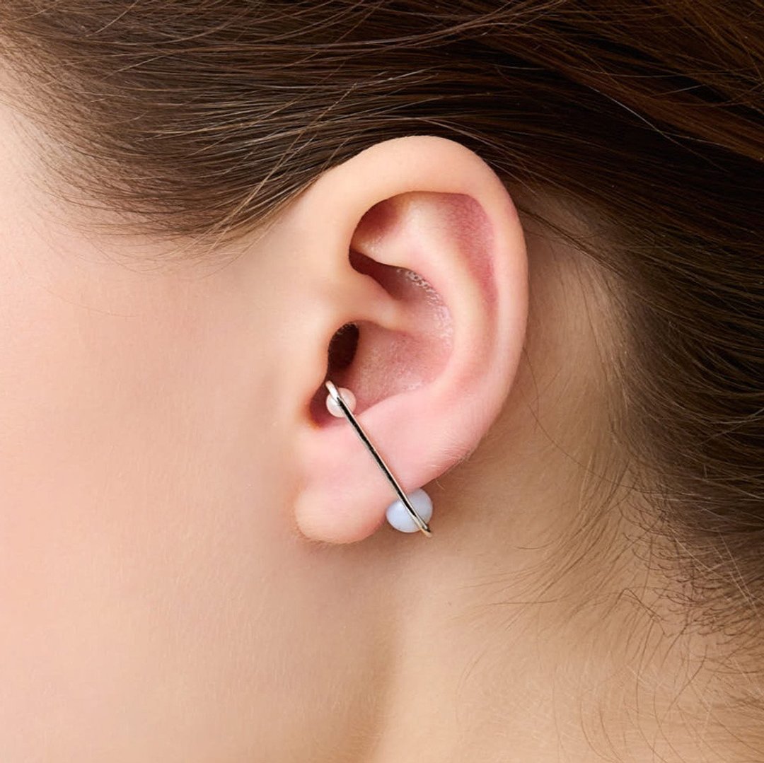 简约蓝纹玛脑珍珠耳扣  Azzerare Blue Lace Agate Earcuff - 耳环/耳夹 - 纯银 银色