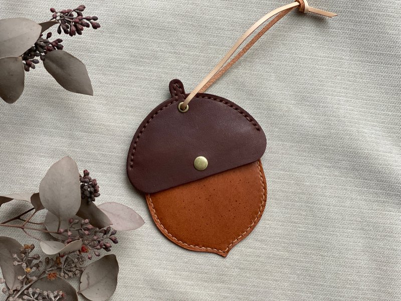 在线。冬日橡果皮革卡套 材料包 含影片教学 - 皮件 - 真皮 