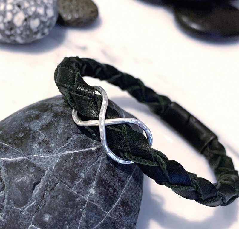 皮革编织加纯银段敲手环 - 手链/手环 - 纯银 黑色