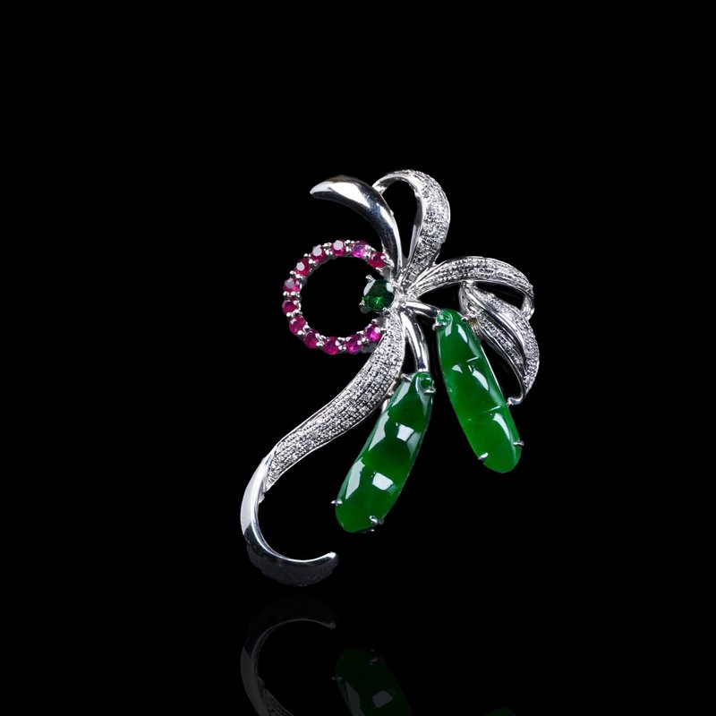 冰种老坑绿翡翠福豆项链胸针18K金钻石| 天然缅甸玉翡翠A货| 送礼 - 胸针 - 玉石 绿色