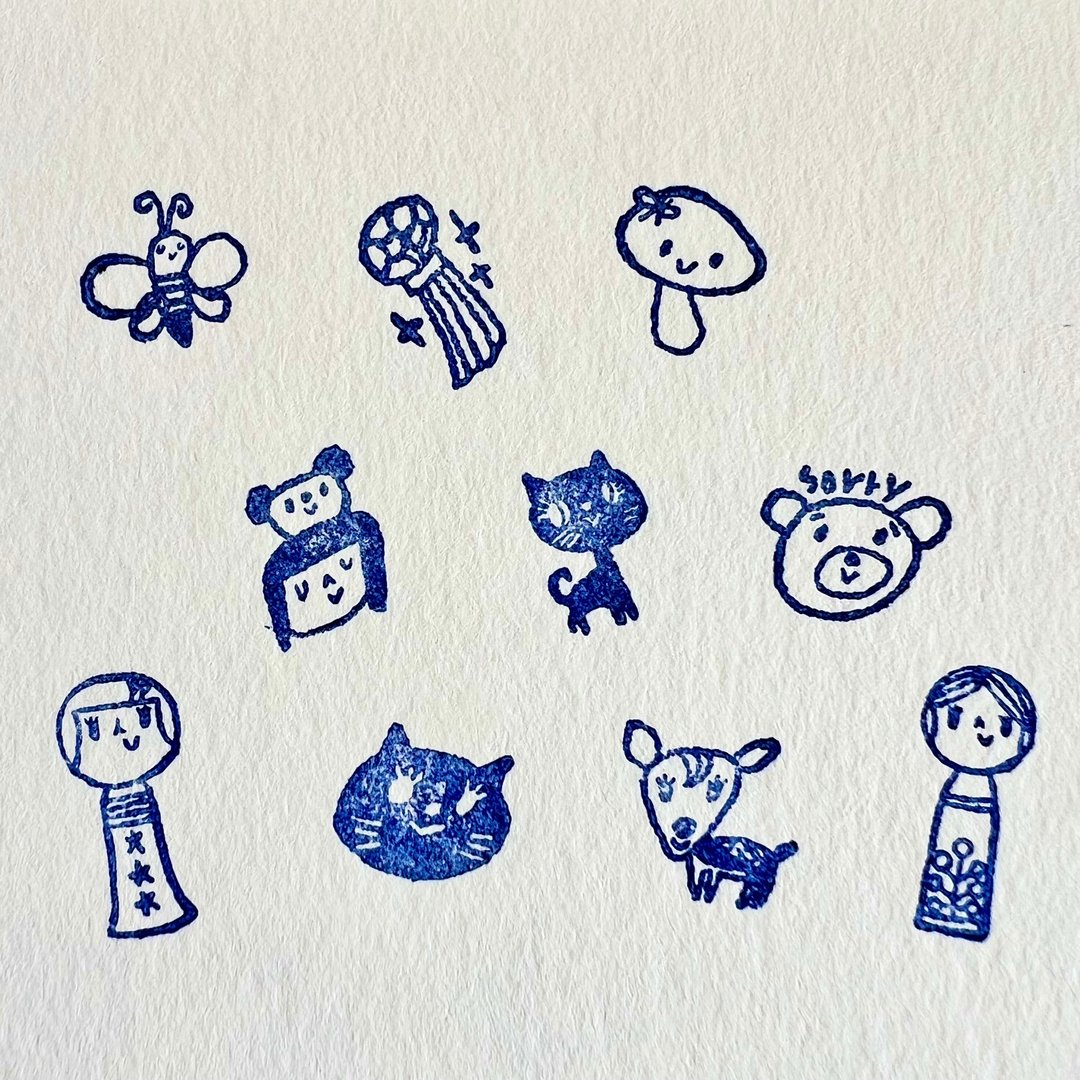 迷你迷你印章：蜜蜂、七夕、菇、一起、黑猫（全身）、抱歉，熊、小芥子酱（左）、黑猫（脸）、小鹿斑比、小芥子酱（右） - 印章/印台 - 橡胶 卡其色