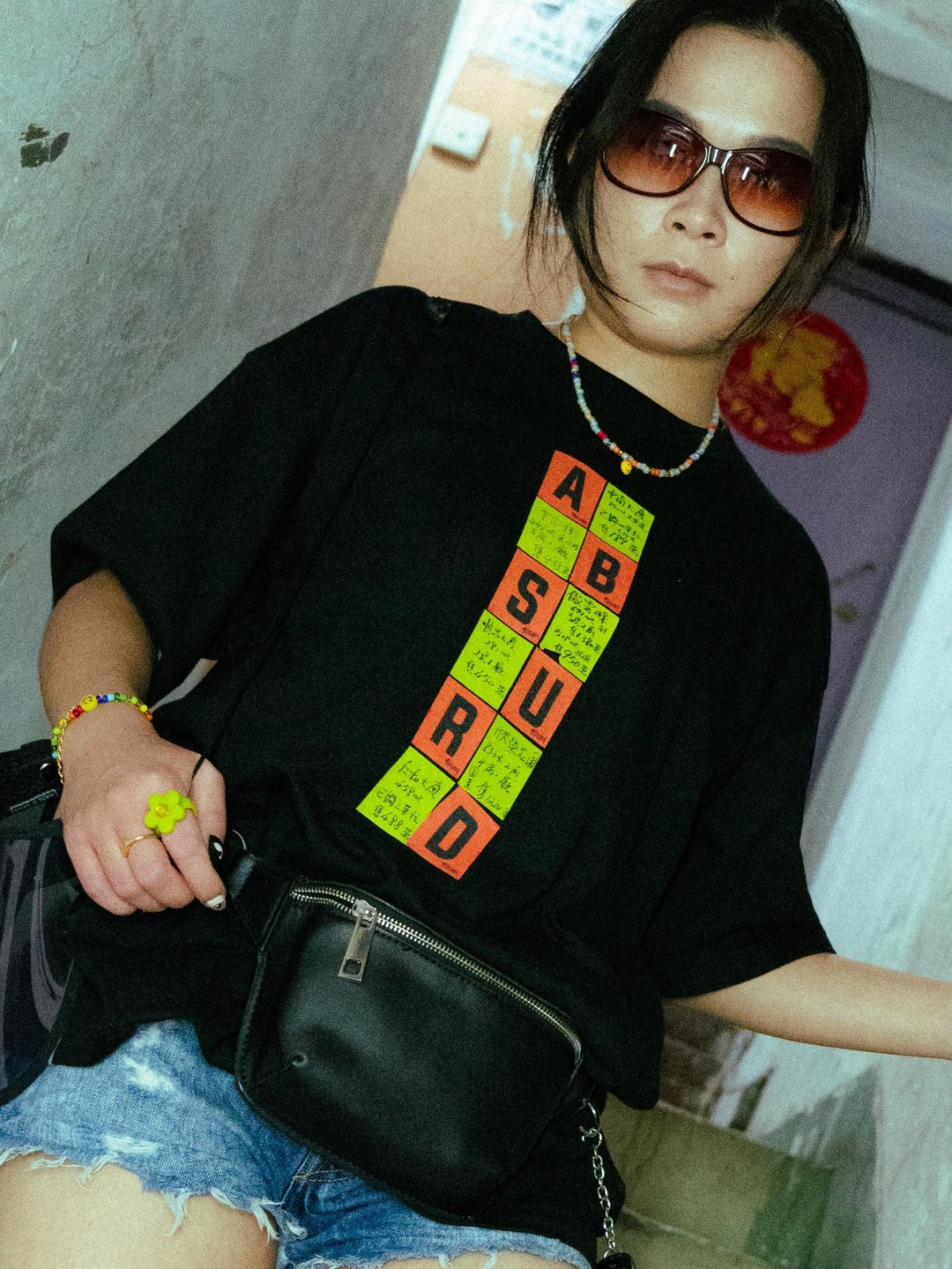复古楼盘 Print Tee | 怀旧香港设计 移民礼物 短袖 T - 中性连帽卫衣/T 恤 - 棉 黑色