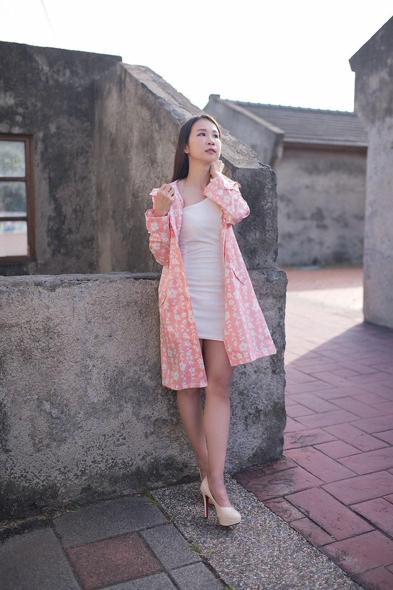 Unni凡尔玫瑰防水风衣 雨衣  raincoat  雨风衣 防风 防拨水 遮晒 - 女装休闲/机能外套 - 防水材质 粉红色