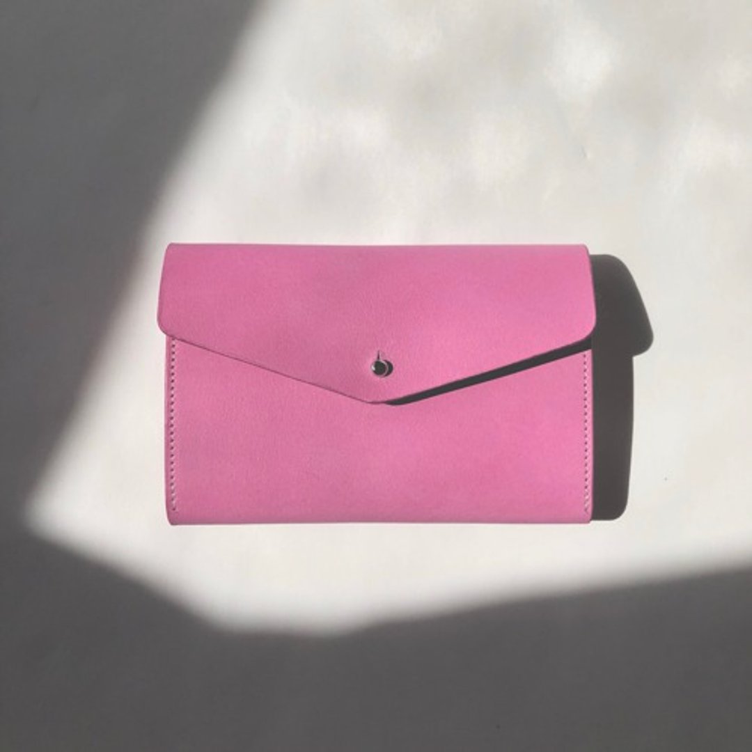 Leather mini wallet easy to find coins Pink Italian leather Medium Basic Wallet - 皮夹/钱包 - 真皮 
