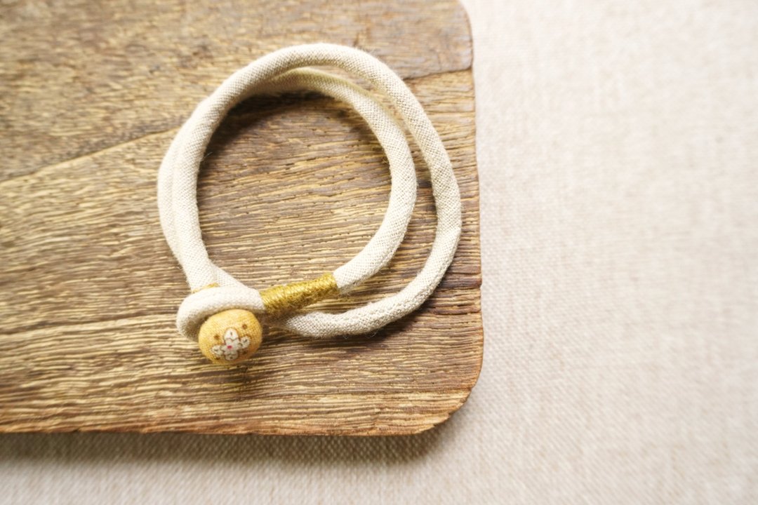 nula - Eco Handmade bracelet & necklace in one - 手链/手环 - 棉 卡其色