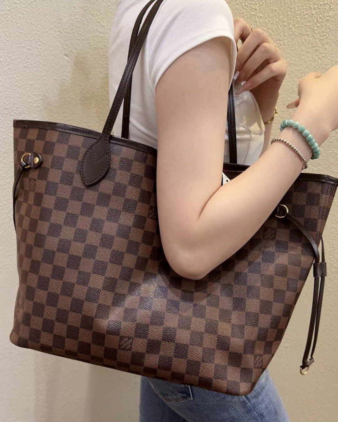 Louis Vuitton Damier Neverfull MM 低调棋盘格托特包 通勤大容 - 手提包/手提袋 - 真皮 咖啡色