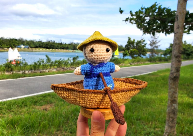 八月湖宝宝钓鱼钩针娃娃 附故事小卡 - 玩偶/公仔 - 其他人造纤维 