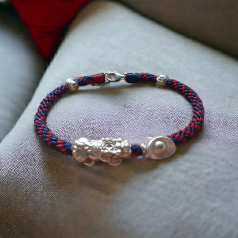 招财貔貅   925纯银手链 蚕丝蜡线幸运绳 - 手链/手环 - 纯银 