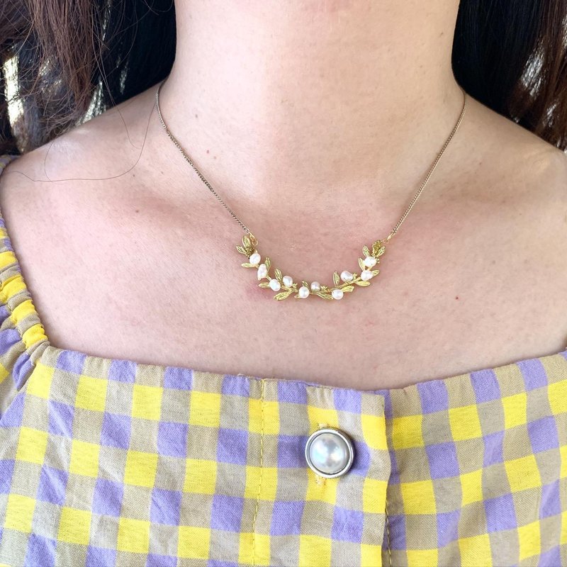 独家_2.0黄铜桂冠花天然珍珠短项链_锁骨链_颈链 - 项链 - 铜/黄铜 白色