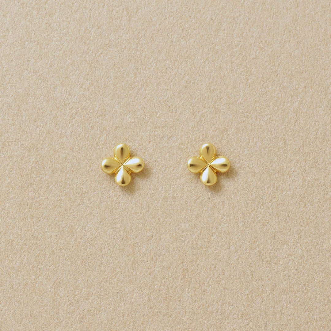 【Second Earrings】 18K 迷你花朵耳环 (黄金) - 耳环/耳夹 - 贵金属 