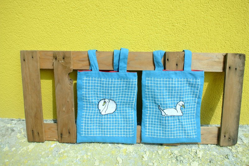 海水正蓝麂皮托特包-刺绣天鹅 - 侧背包/斜挎包 - 棉．麻 蓝色