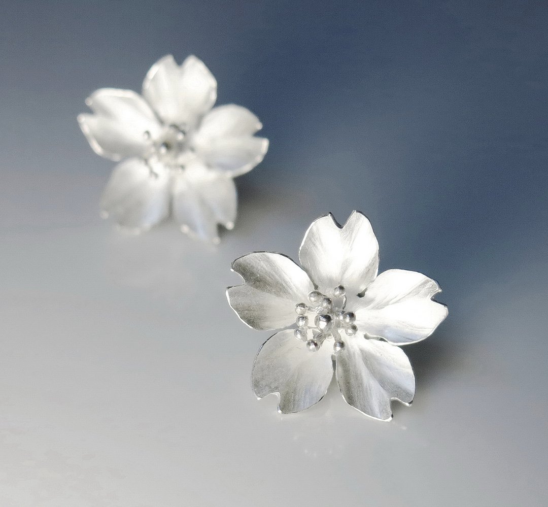 樱花系列│樱花纯银耳环(单瓣) | SAKURA |Pure Silver·Handmade - 耳环/耳夹 - 纯银 银色