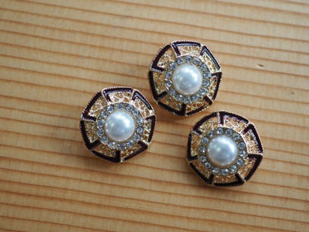 46019 Limited quantity Back hole 20mm 2 pearl metal buttons Brown - 其他 - 其他材质 咖啡色