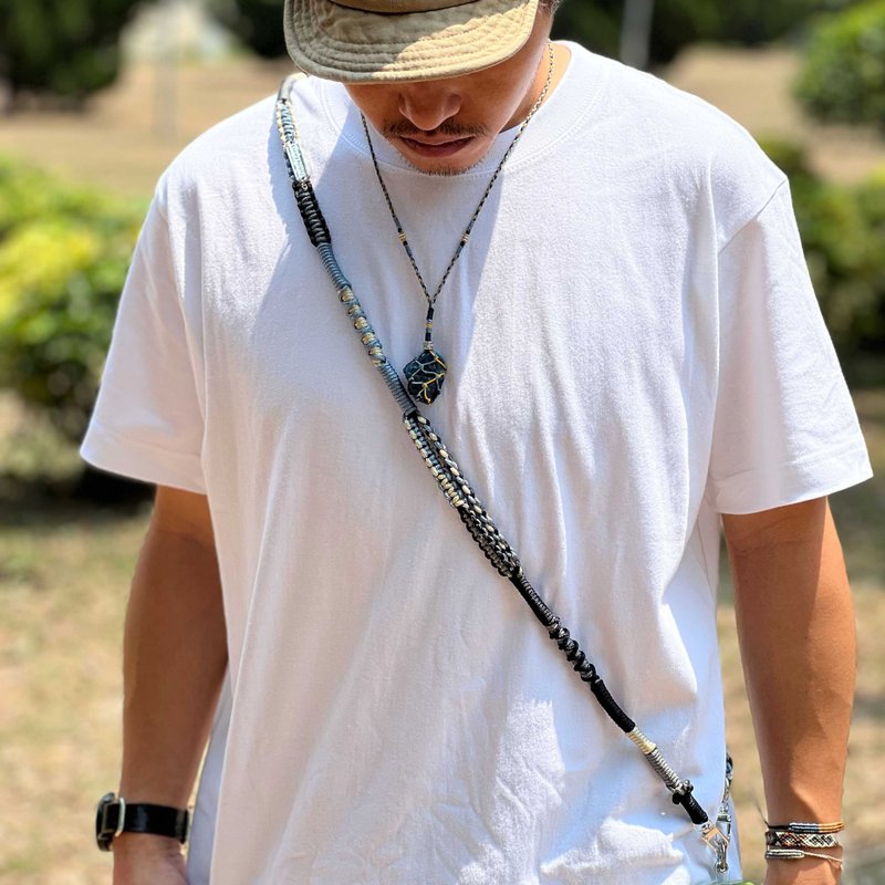 编织手机挂绳/电话绳/斜背带 | Outing Strap 2.0 | 黑灰 - 挂绳/吊绳 - 丝．绢 黑色