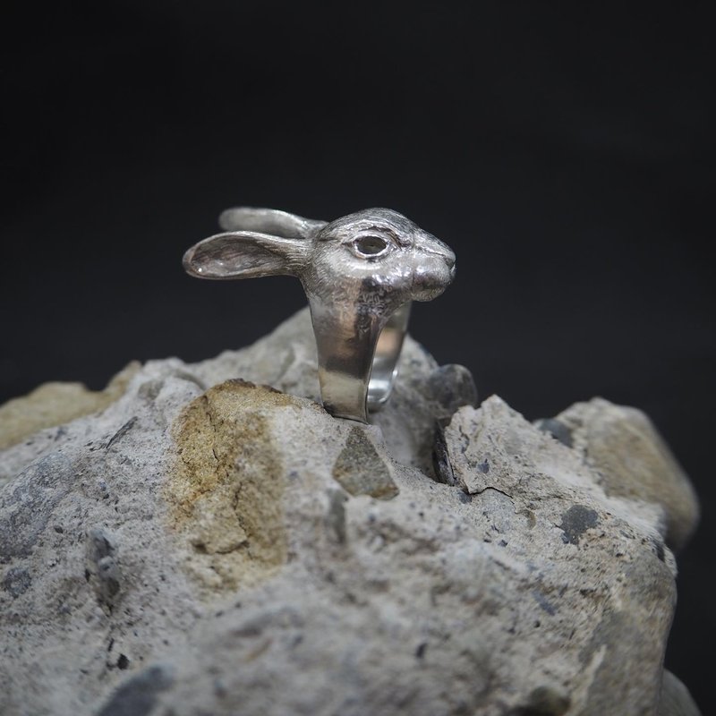 。默契之中。NO.09-2 瑞兔面具戒 开放式/925银 - 戒指 - 纯银 银色