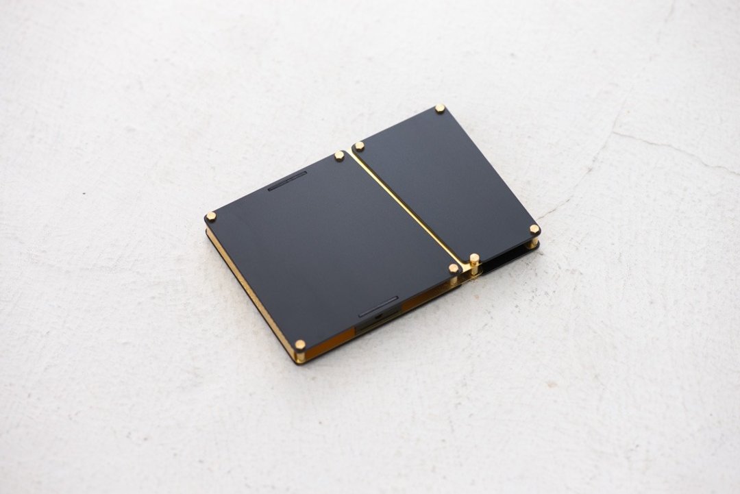 Aluminium Card Case 金属名片盒 铝合金 黑/金色 定制刻字 - 名片夹/名片盒 - 其他金属 黑色