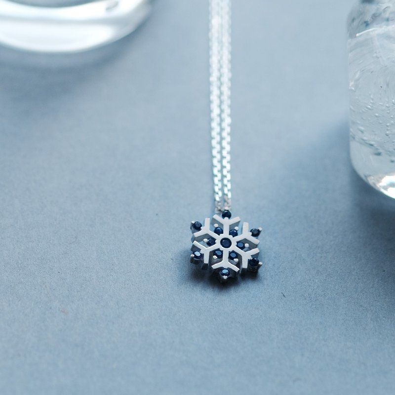 蓝宝石 雪花 项链 925银 - 项链 - 其他金属 蓝色