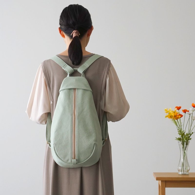 Berry 2 / 浅绿色 【接单订制】 Trocco 帆布包 - 后背包/双肩包 - 棉．麻 