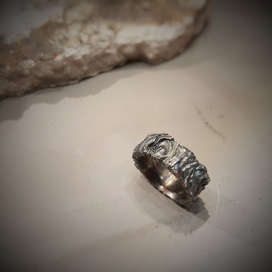 Rough rose (whole rough) - 戒指 - 纯银 黑色
