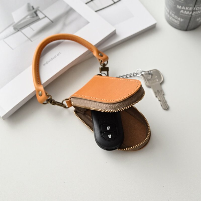Smart Key Case [S Jeans] Tochigi Leather Genuine Leather Present Mother's Day Light Brown HM02K - 钥匙链/钥匙包 - 真皮 咖啡色