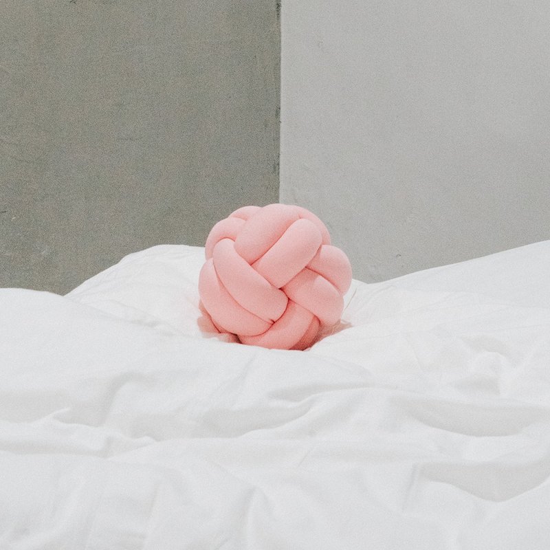 掌心的小世界 l 编织小球 l 粉红 - 摆饰 - 其他材质 粉红色