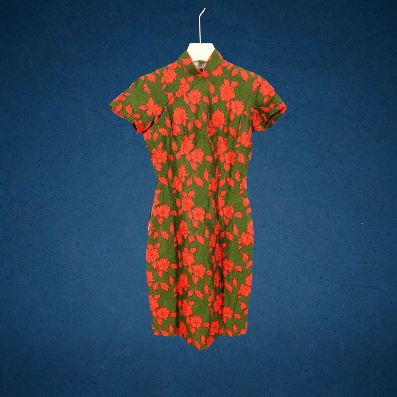 二手 红绿 缇花 小开衩 无内里 无弹性 古董订制 短袖旗袍 CA1122 - 洋装/连衣裙 - 聚酯纤维 多色