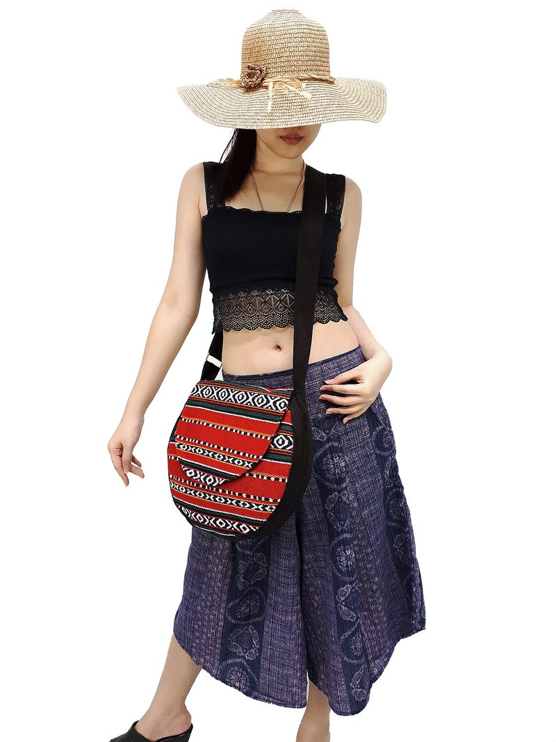 Handmade bag Woven Cotton Bag Women bag Shoulder bag Crossbody Bag Colorful - 其他 - 棉．麻 红色