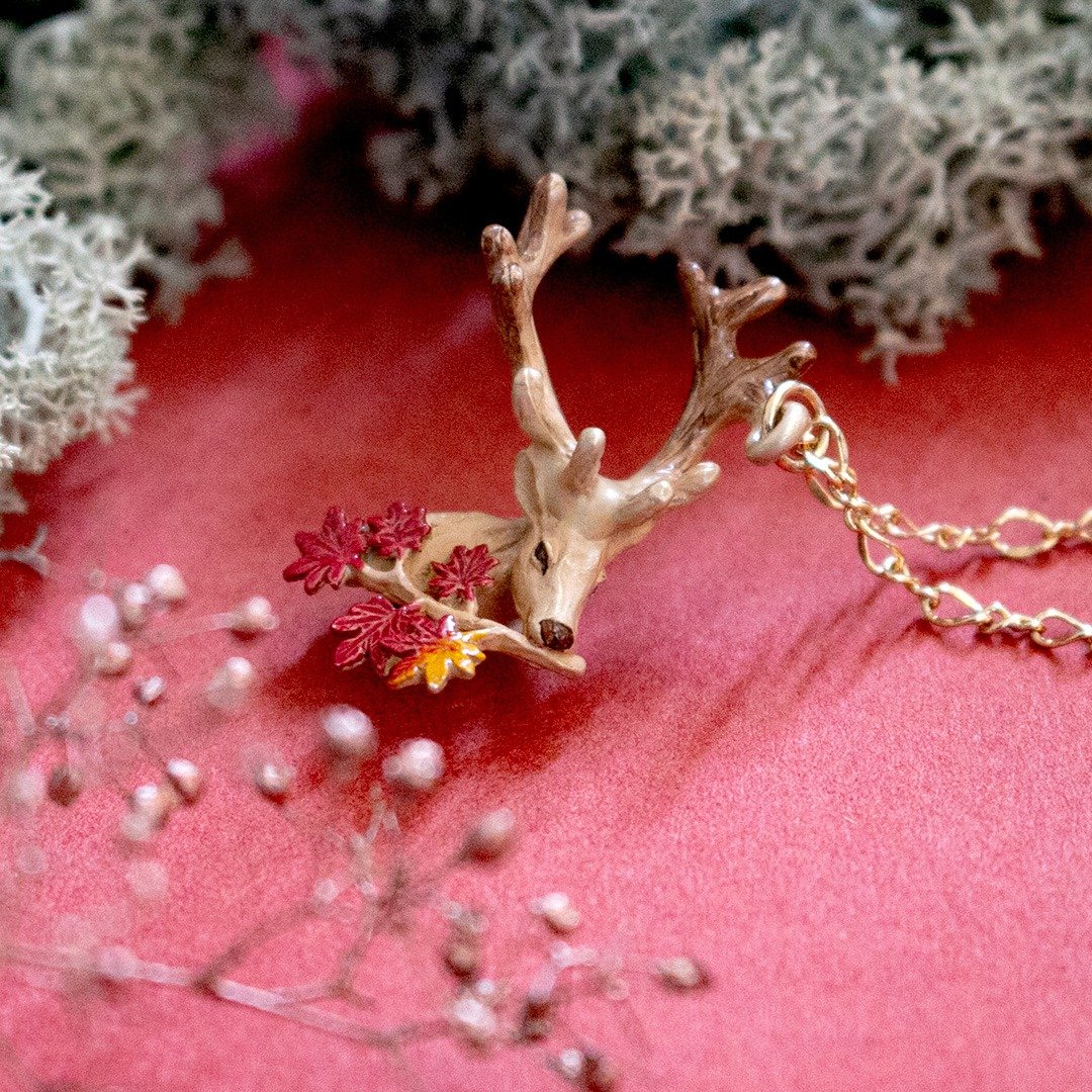 Kaede Tsuta Huang Momiji Takibamu Deer in Autumn Leaves NE441 - 项链 - 其他金属 橘色