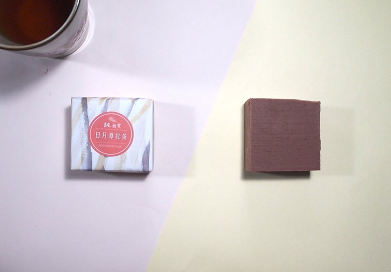 日月潭红茶植萃美颜手工皂 - 沐浴用品 - 其他材质 红色