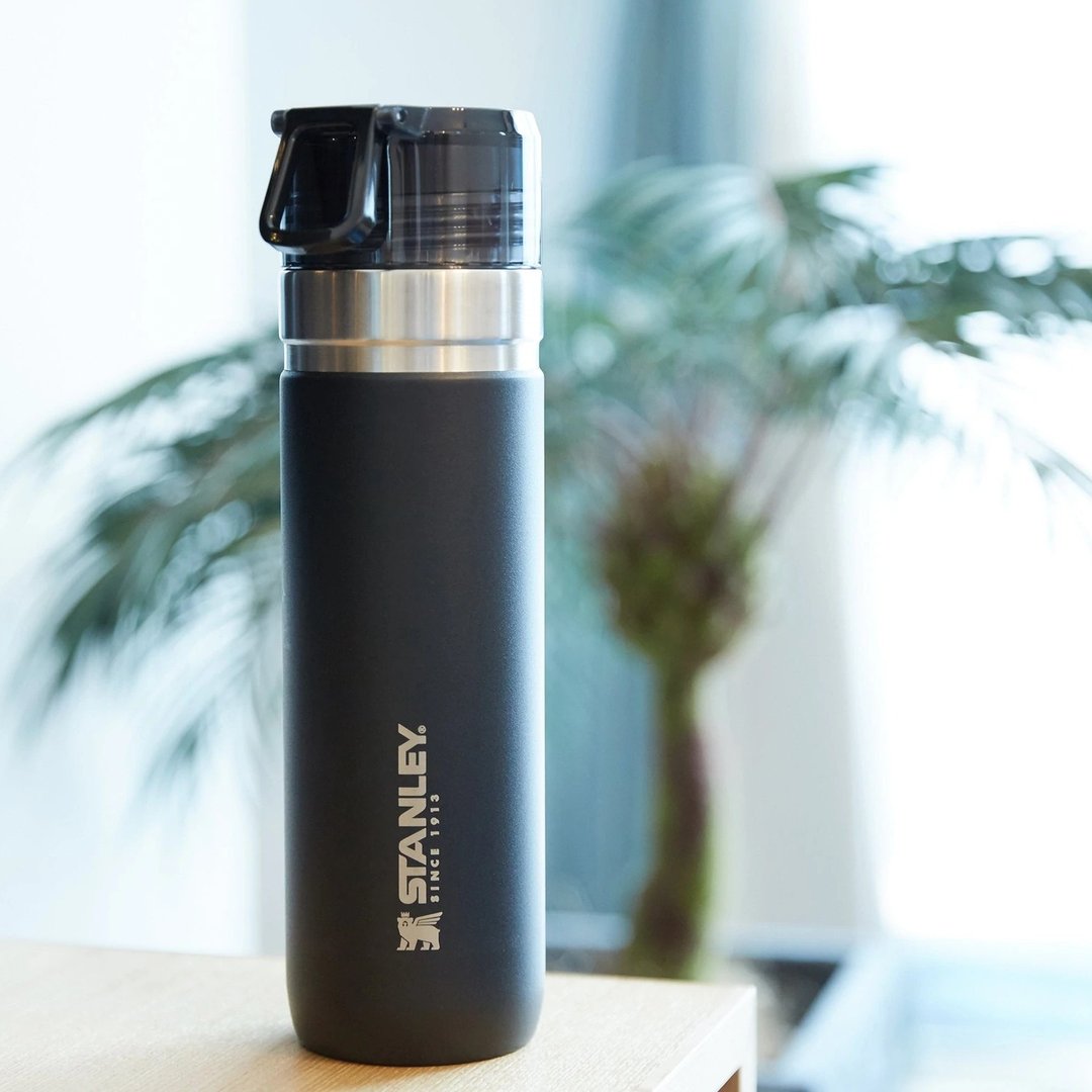 STANLEY GO系列 真空保温瓶 0.7L / 消光黑 - 保温瓶/保温杯 - 不锈钢 黑色