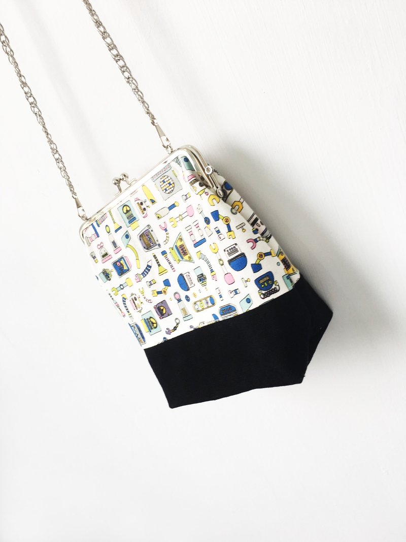 Wahr_机器王国 口金包/化妆包/侧背包/小物包/随身包 - 侧背包/斜挎包 - 聚酯纤维 