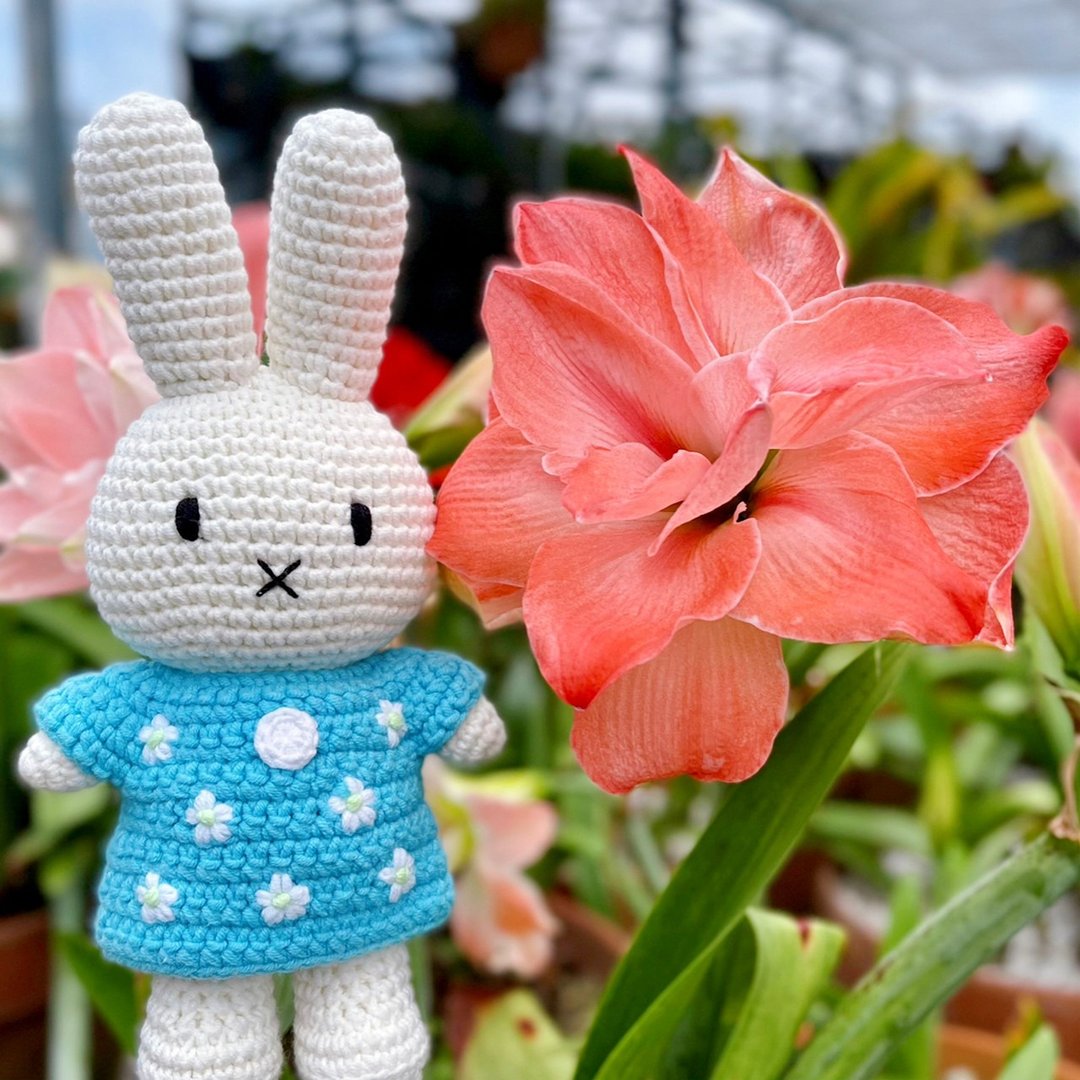 荷兰 Just Dutch | Miffy 米飞兔 编织娃娃和她的梵谷杏花洋装 - 玩偶/公仔 - 棉 蓝色