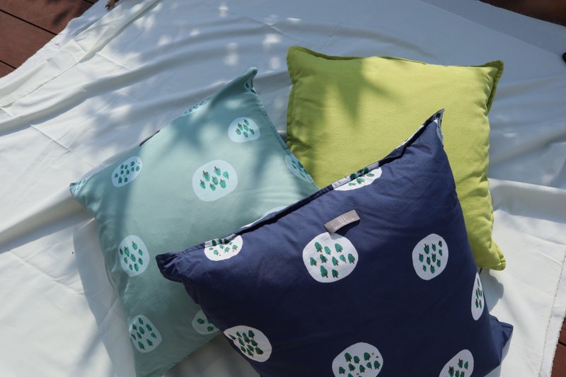 into the woods 小树森林 橡树果 独家印花 拉链抱枕套 两色1400 - 枕头/抱枕 - 棉．麻 绿色