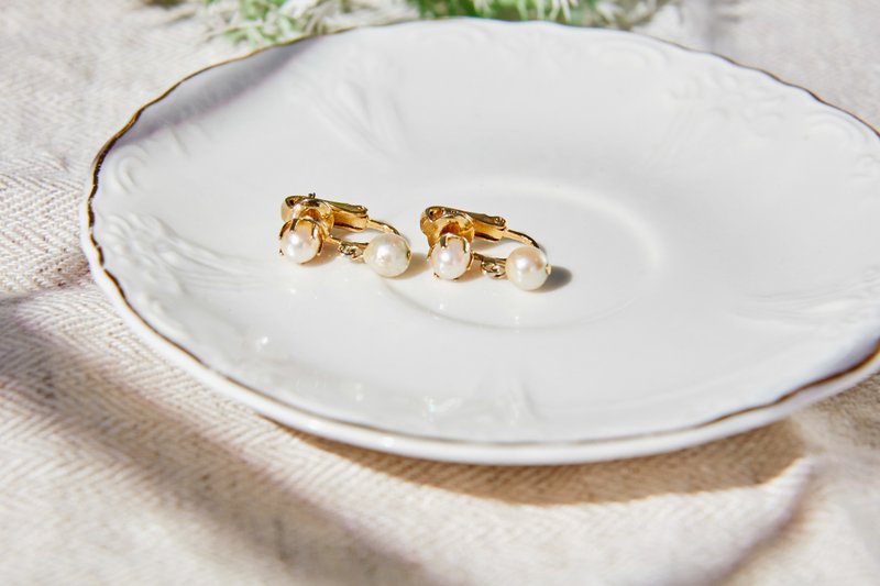 【美国带回 西洋古董饰品 母亲节】1970年代美国复古 典雅珠珠款 - 耳环/耳夹 - 其他金属 