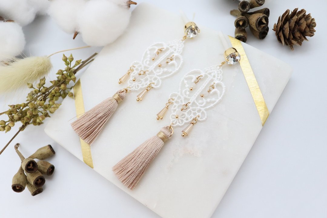White Lace & Golden Silk Tassels Cubic Zirconia 925 Silver Post Earrings - 耳环/耳夹 - 丝．绢 