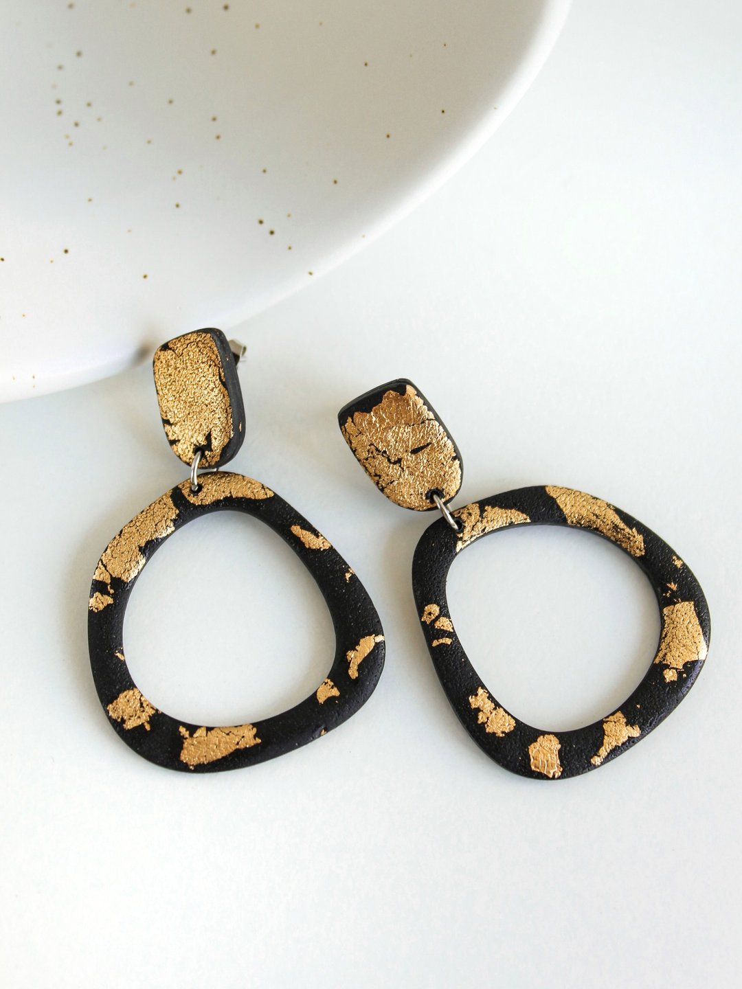 Polymer Clay Earrings: aesthetic collection - handmade earrings - 耳环/耳夹 - 粘土 黑色