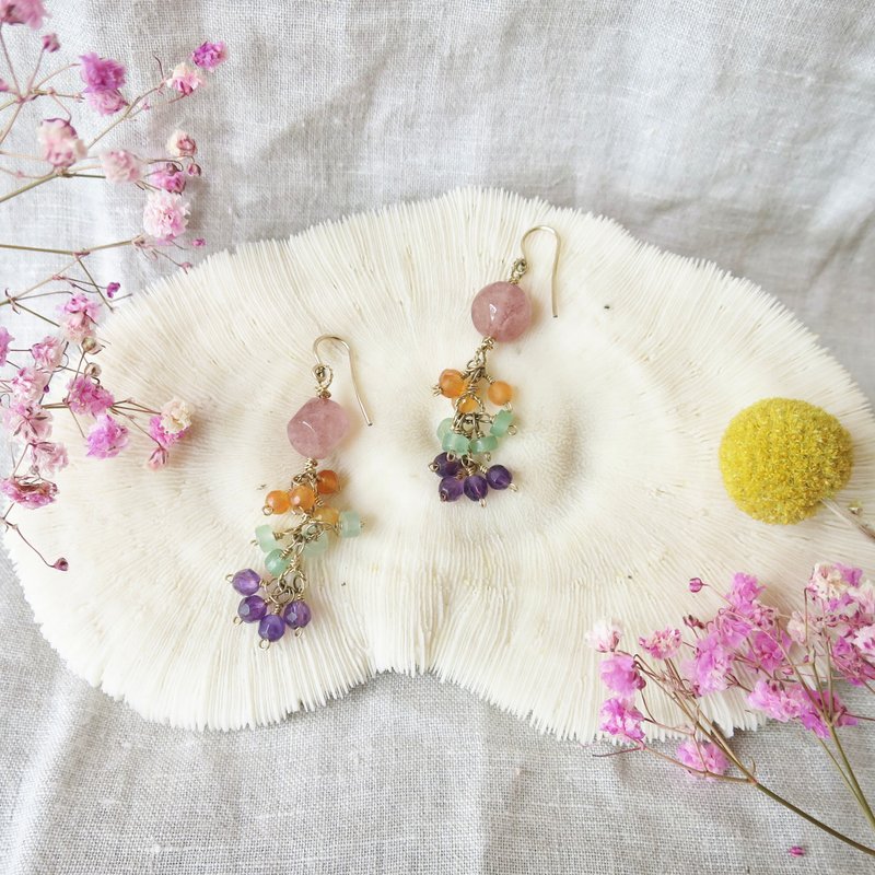 华丽彩色耳环 多种宝石 长耳环 草莓晶耳环 小宝石吊坠 - 耳环/耳夹 - 宝石 多色