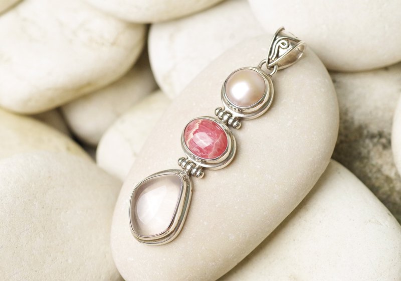 Rhodochrosite, Rose Quartz, Freshwater Pearl Pendant Top - 项链 - 宝石 