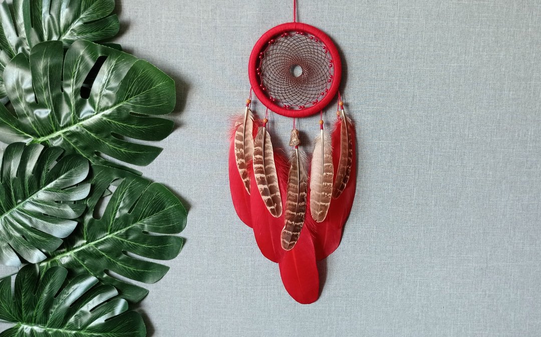 Red dream catcher. Boho nursery decor girl. Dreamcatcher wall hanging. Red decor - 墙贴/壁贴 - 其他材质 红色