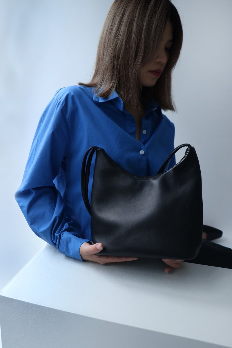 【人气产品】Harri Bag 超轻日常软皮革单肩通勤包 香港小众设计 - 侧背包/斜挎包 - 真皮 黑色