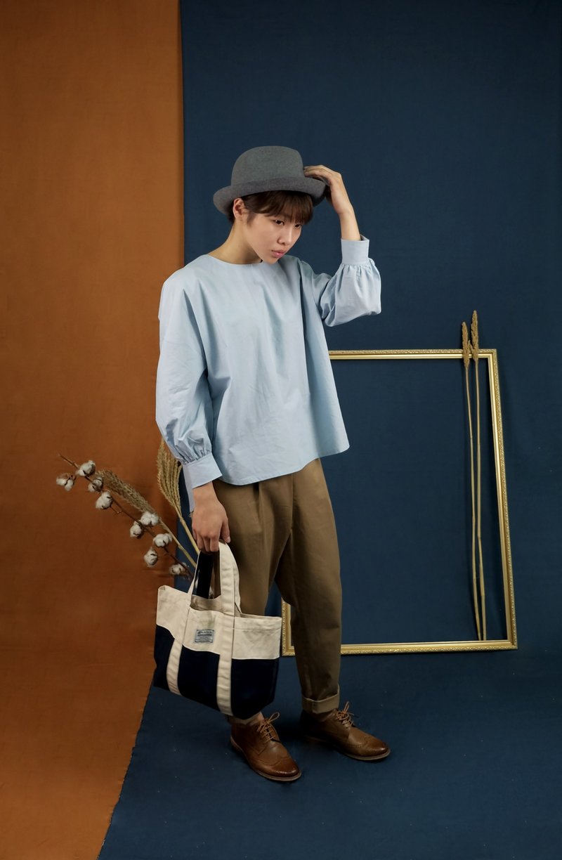 落肩泡泡袖上衣 浅蓝纯棉 - 女装上衣 - 棉．麻 蓝色