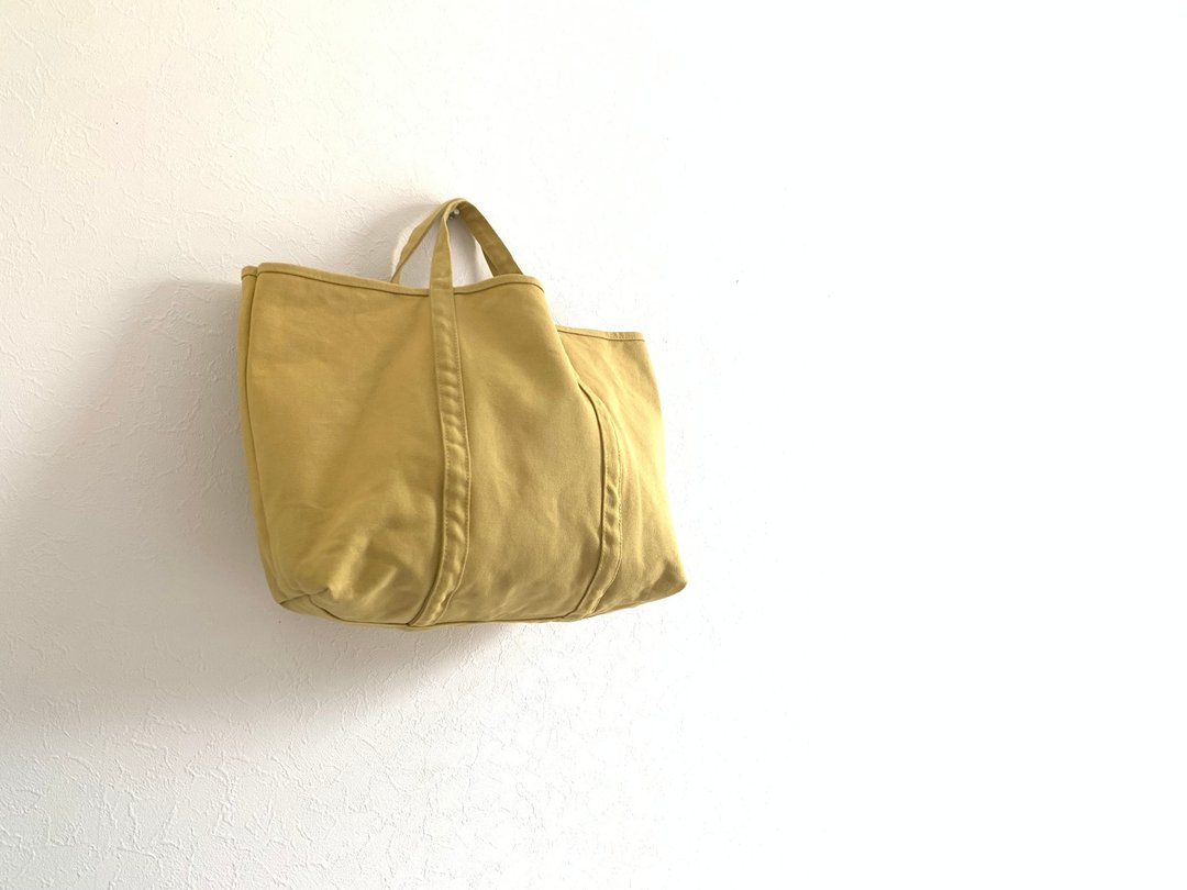 Pinkoi 代购 - BASIC TOTE(M) 地瓜甜心 - 手提包/手提袋 - 棉．麻 黄色