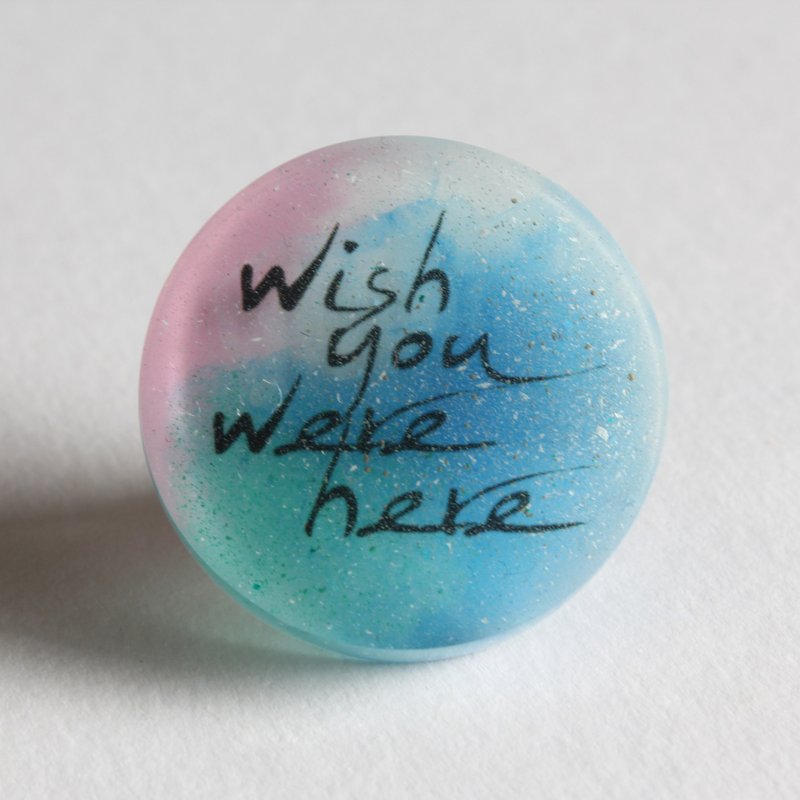 树脂别针 / 愿你在此 - 徽章/别针 - 树脂 粉红色